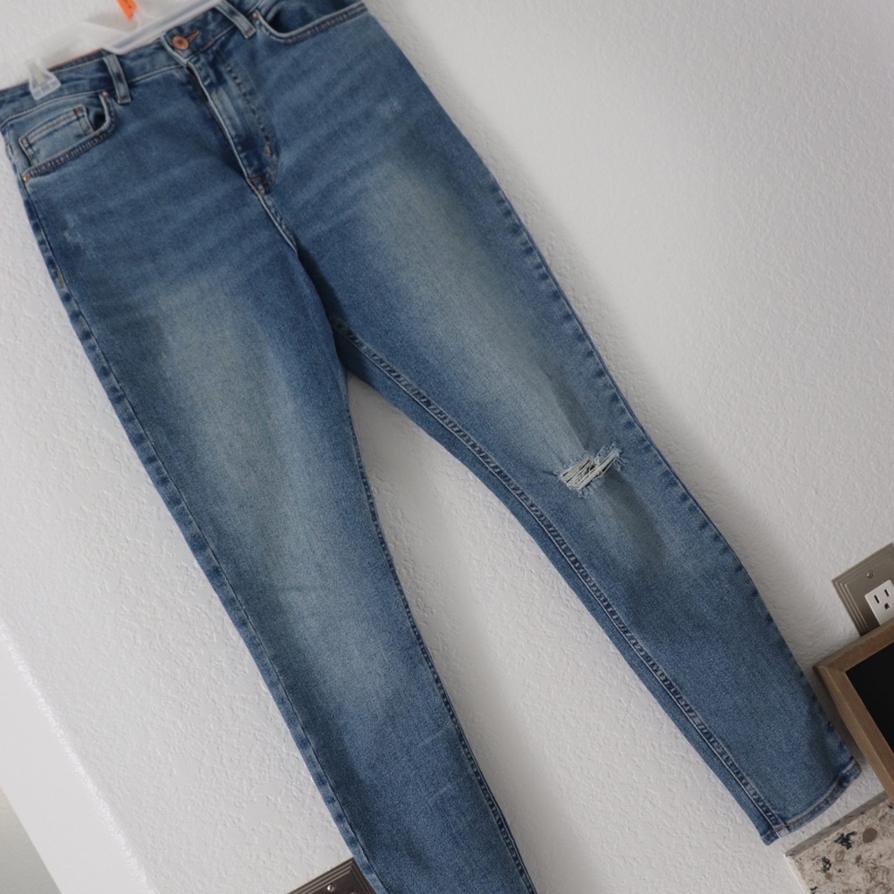 Forever 21 high rise jeans